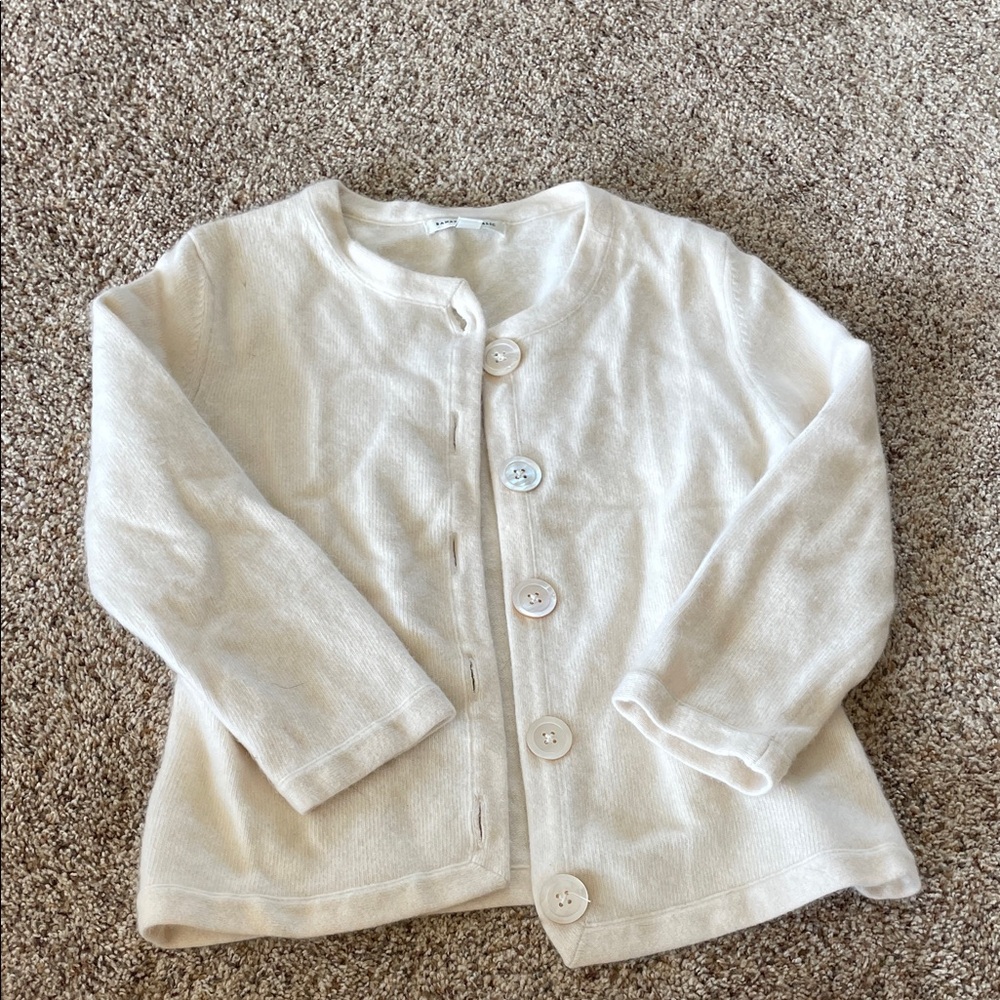 Banana Republic Cream Cashmere Sweater